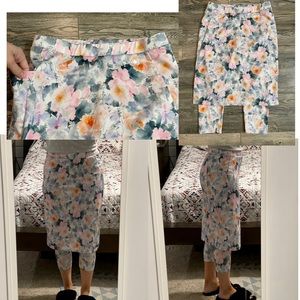 Snoga Pencil Athletic Skirt.